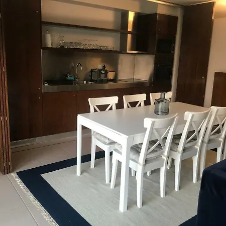 Salgados 6a Apartment *